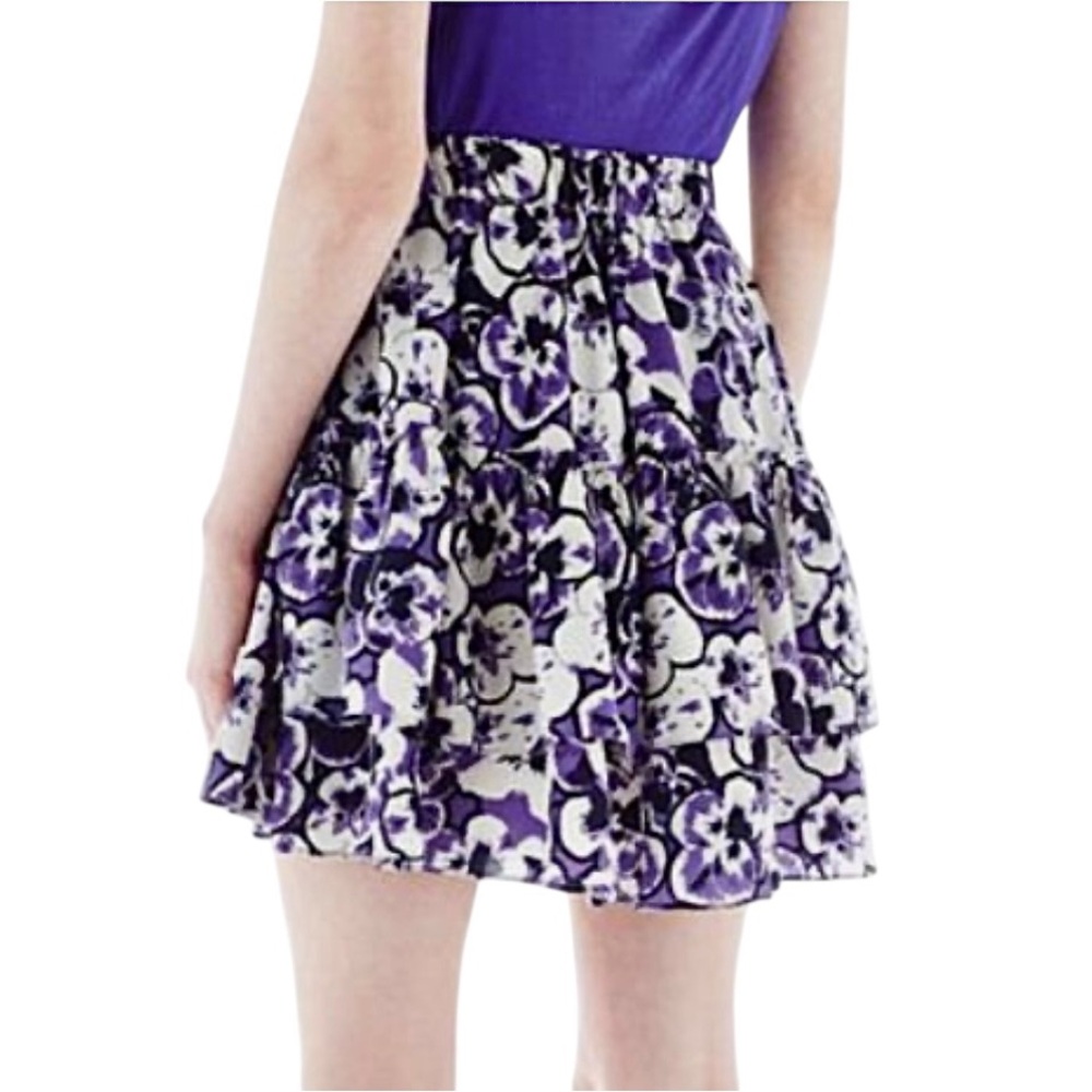 Floral tiered ruffled mini skirt Size M